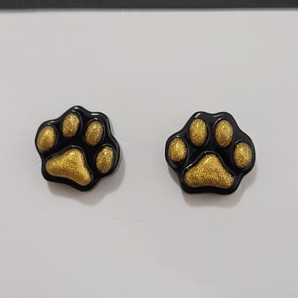 Resin Paw Print Stud Earrings